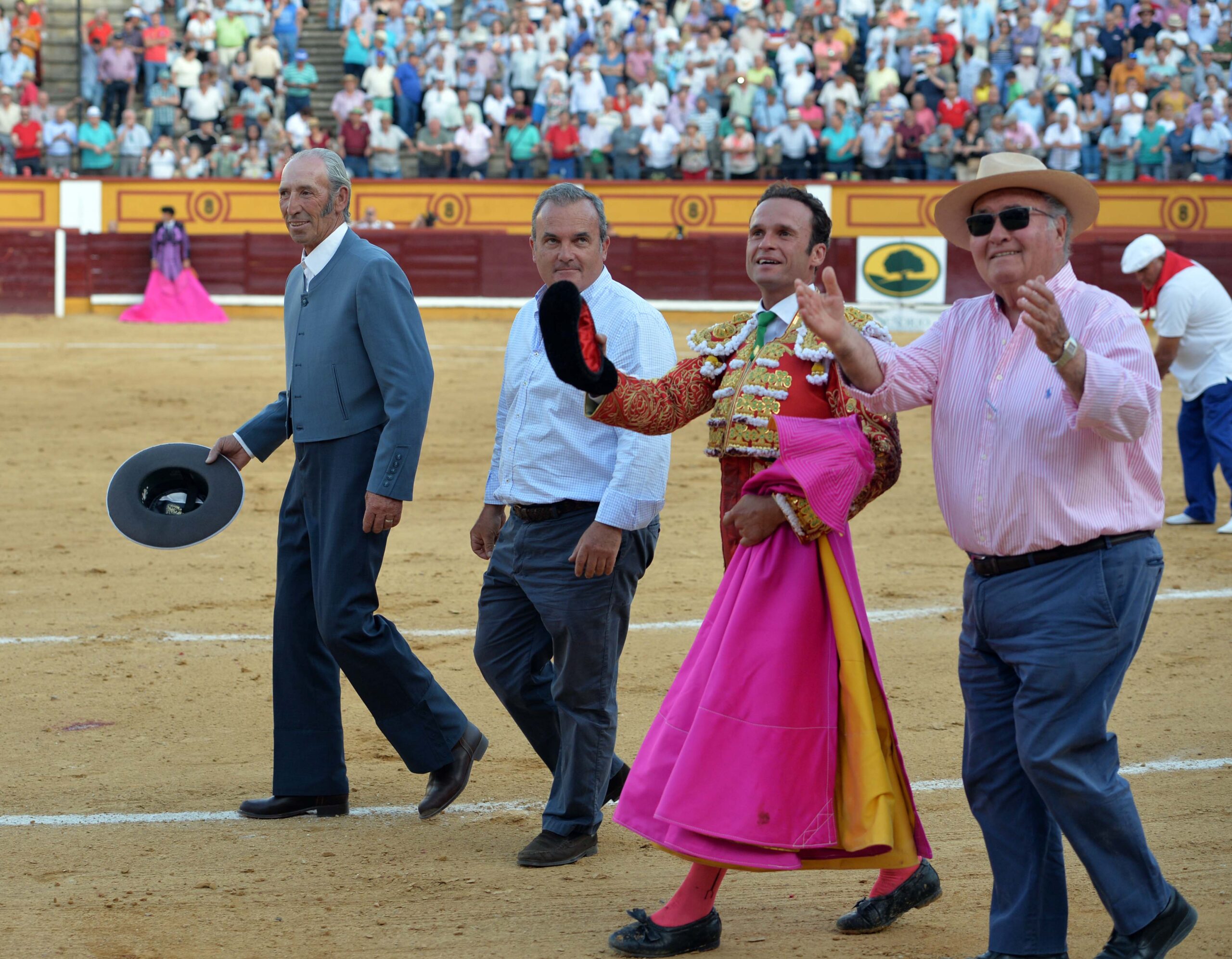 Ferrera y Jilguero, indulto para la historia de Badajoz