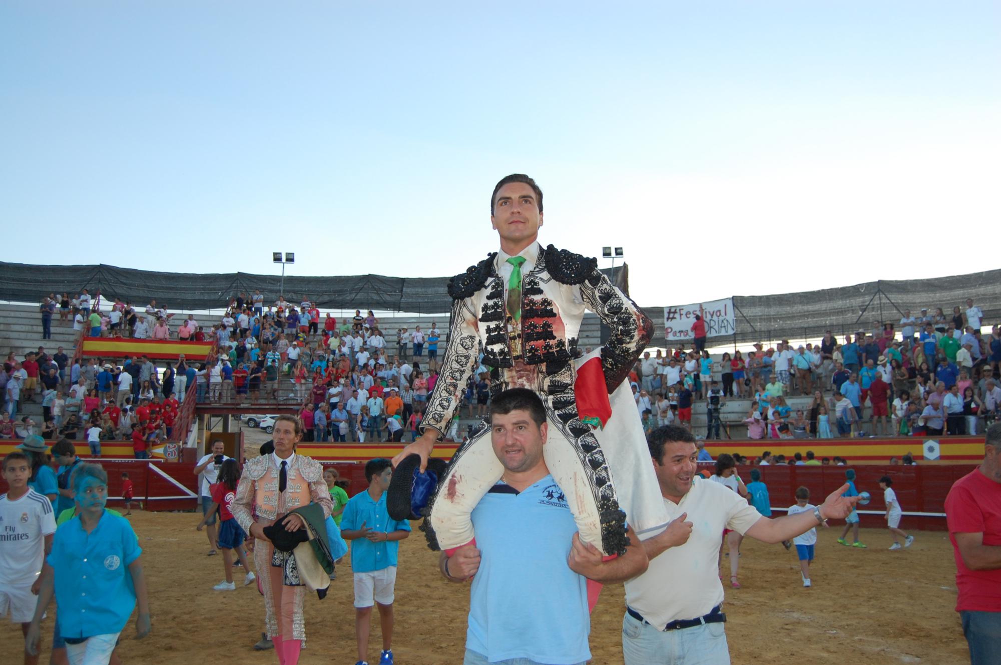 Cenicientos cierra los carteles de su feria