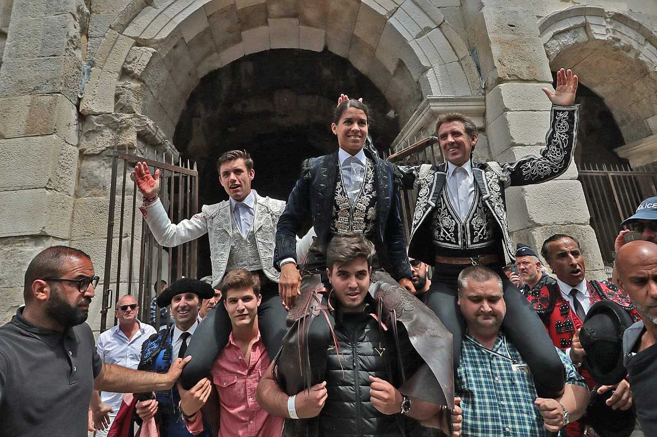 Rabo para Guillermo Hermoso en una mañana de triunfos en Nimes