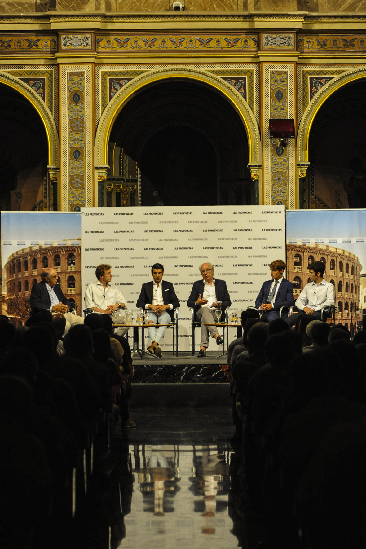 Lunes 15 de julio de 2019. Tertulia taurina "Soñadores y guerreros. La realidad y el futuro del toreo"