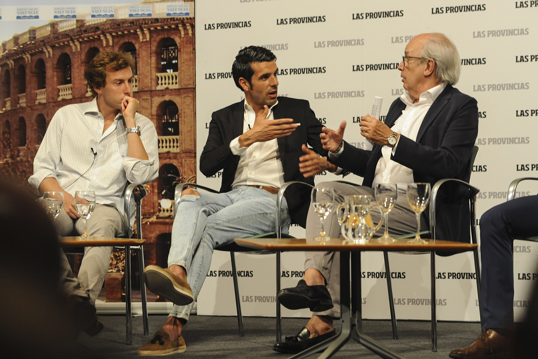 Lunes 15 de julio de 2019. Tertulia taurina "Soñadores y guerreros. La realidad y el futuro del toreo"