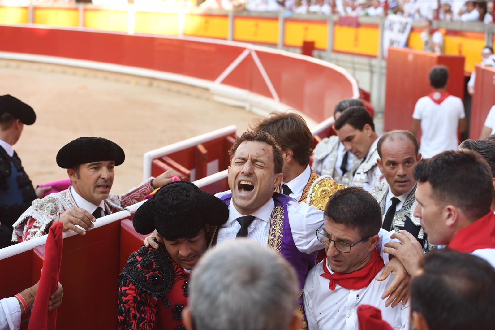 Cogida de Rafaelillo en Pamplona