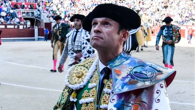 Antonio Ferrera sustituye a Roca Rey en Santander