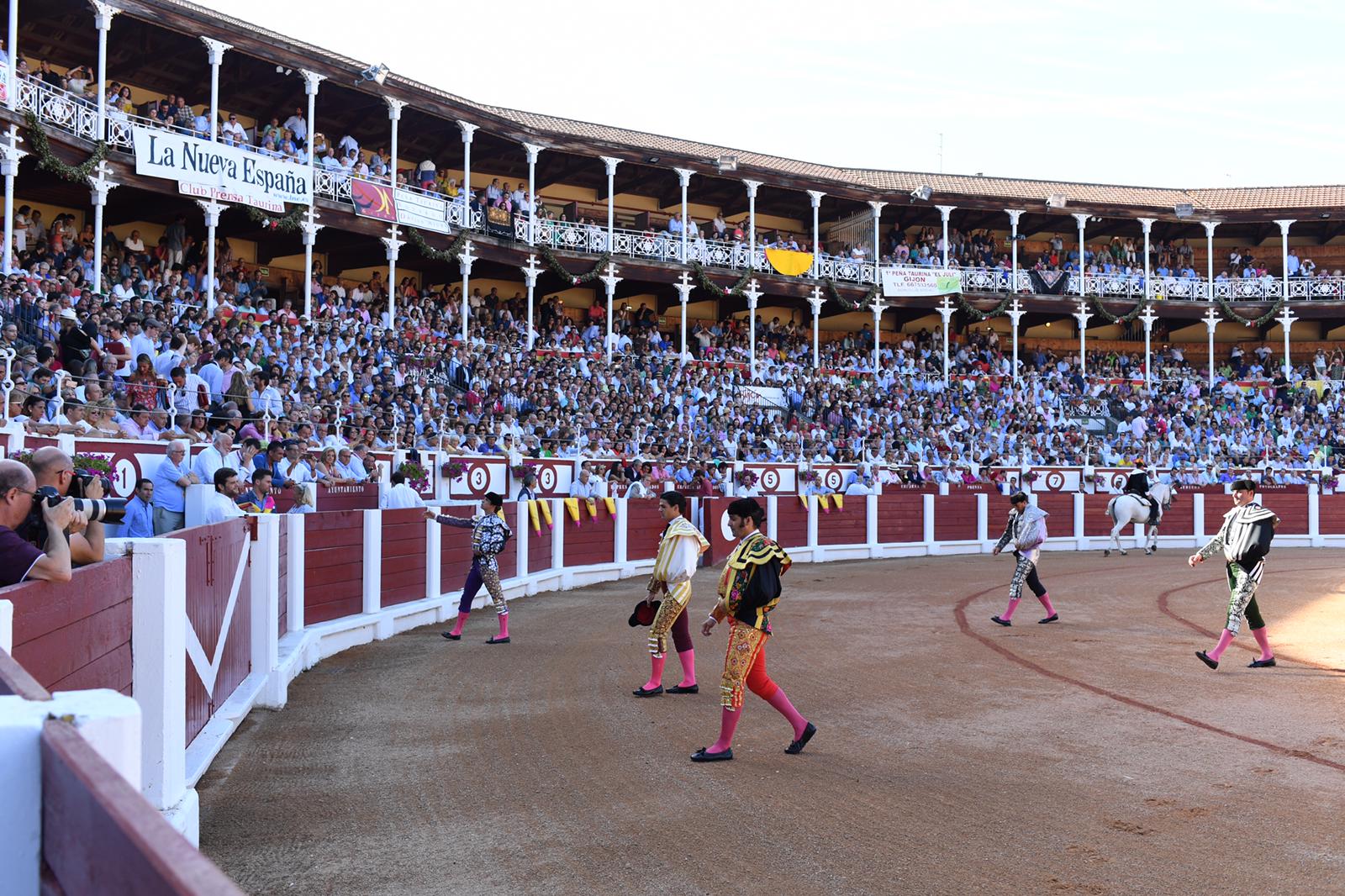Gijón, tres corridas de toros a expensas de la autorización del Principado