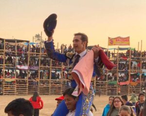 El Fandi a hombros en Celendín