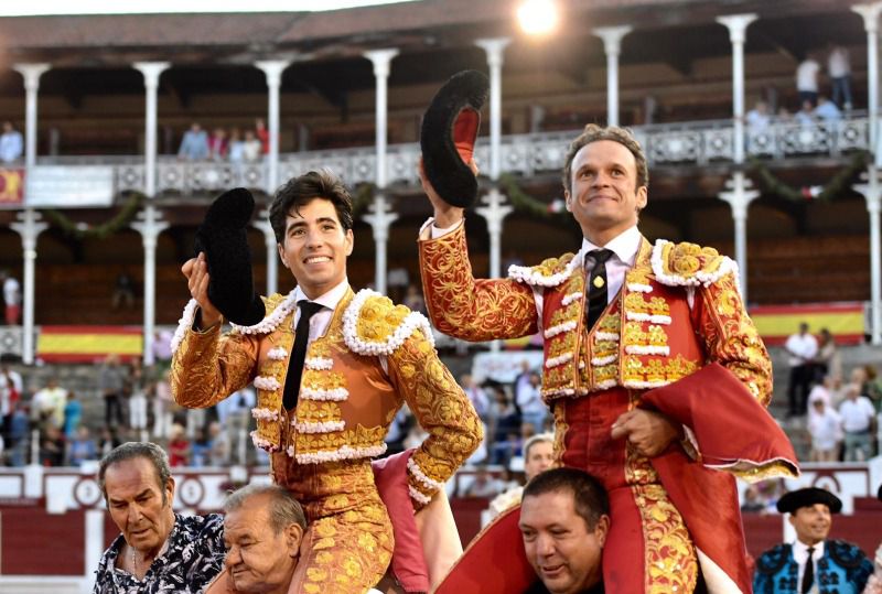 Ferrera y Lorenzo seducen en el día grande de Gijón