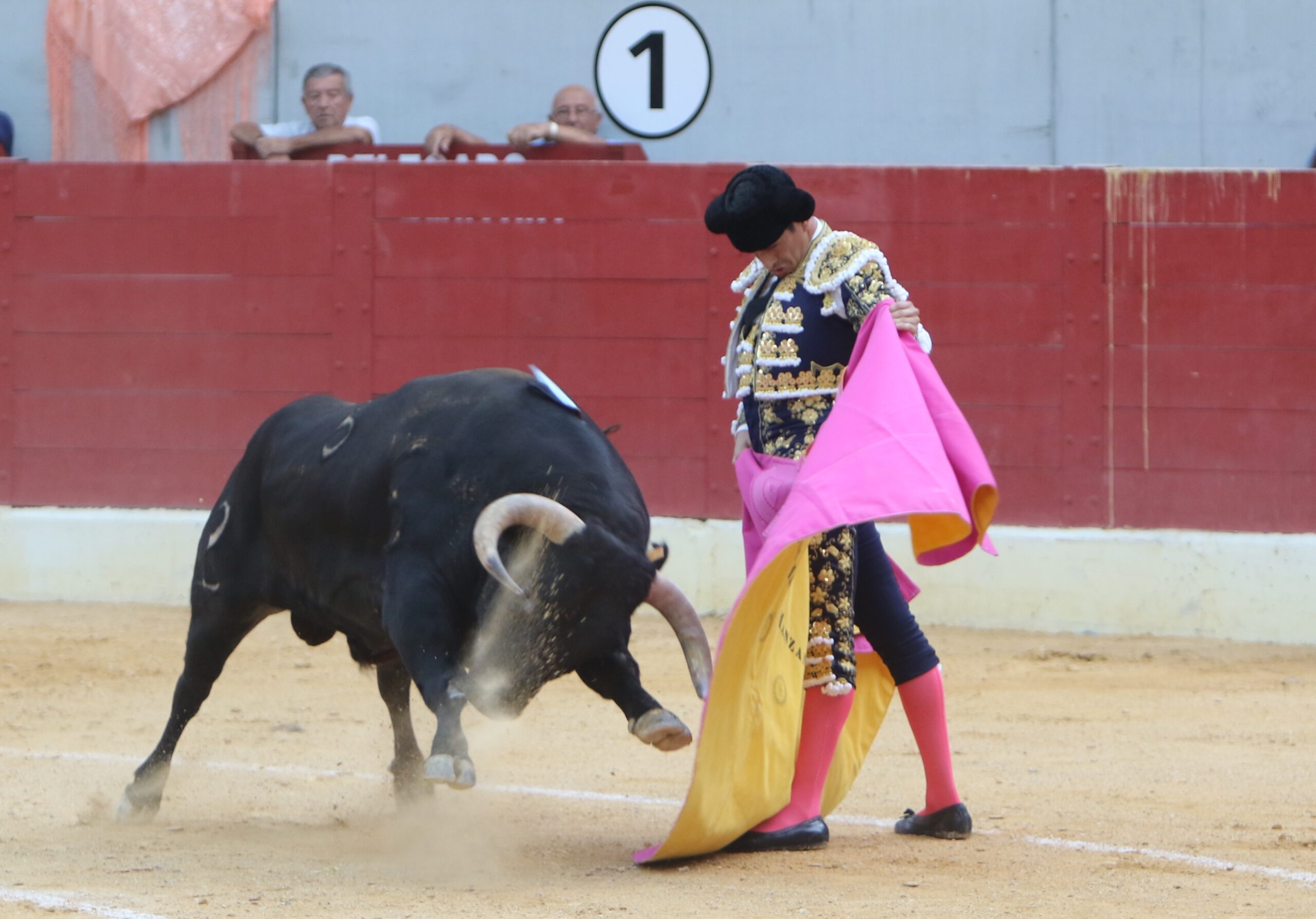 Villena (Alicante), 7 de septiembre de 2019. Toros de Alcurrucén para El Fandi, José María Manzanares y Francisco José Palazón.