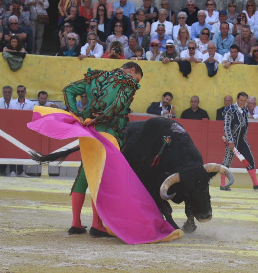 Arles (Francia), 7 de septiembre. Toros de distintas ganaderías para Enrique Ponce y Juan Bautista