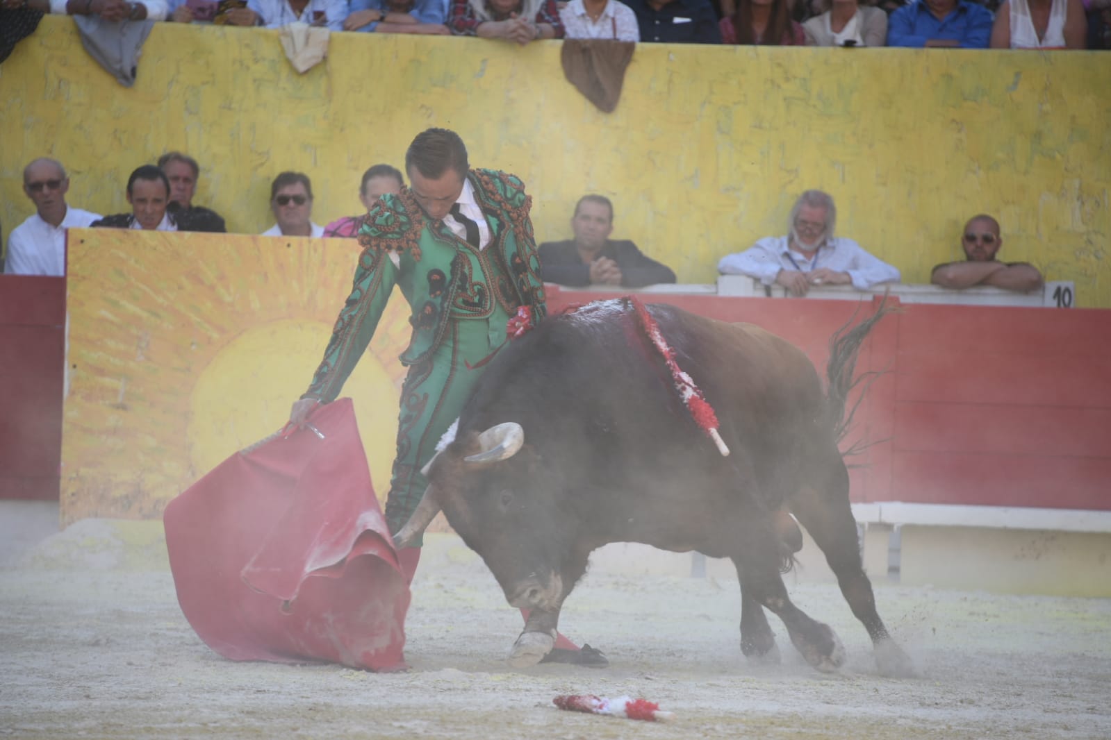 Arles (Francia), 7 de septiembre. Toros de distintas ganaderías para Enrique Ponce y Juan Bautista
