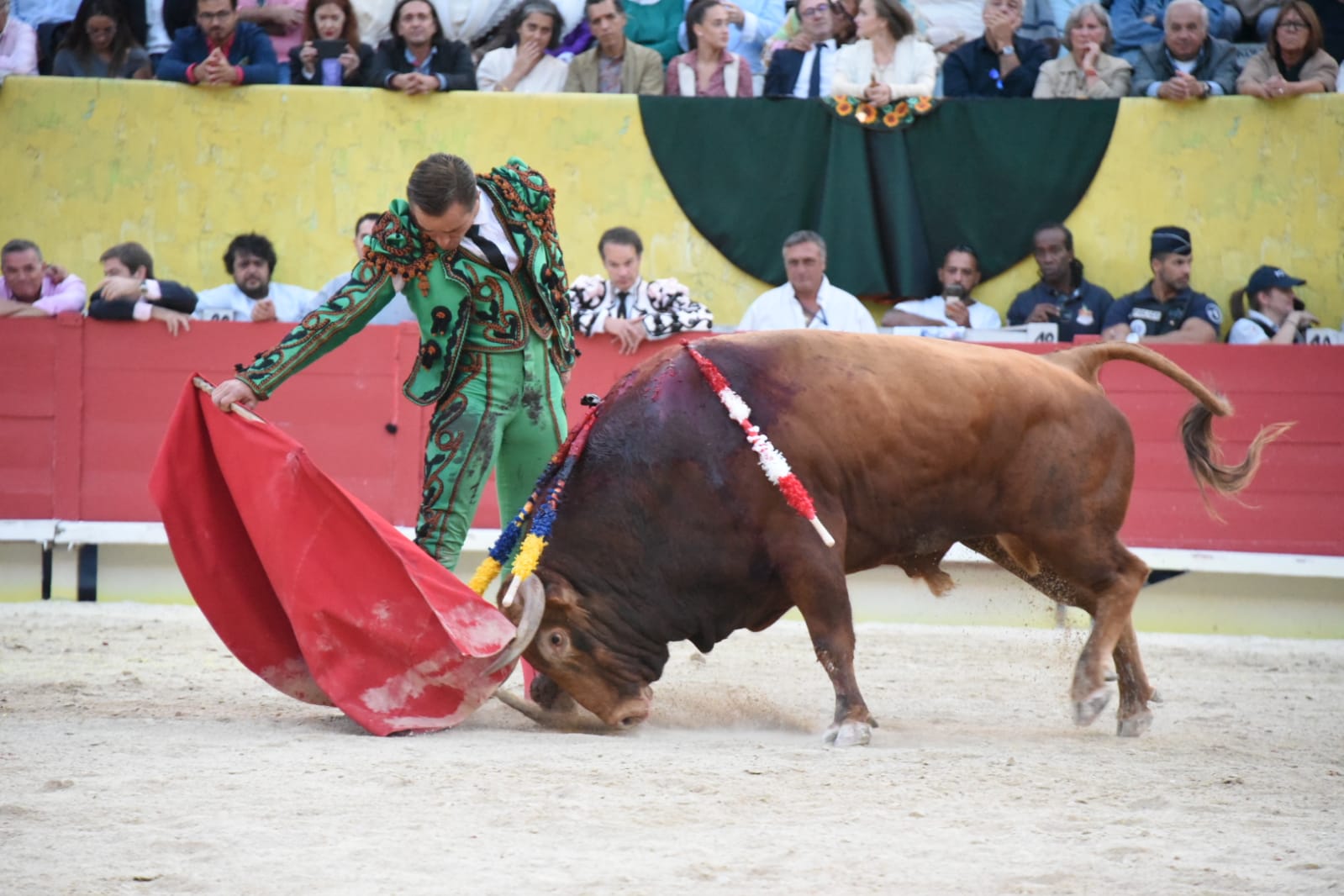 Arles (Francia), 7 de septiembre. Toros de distintas ganaderías para Enrique Ponce y Juan Bautista