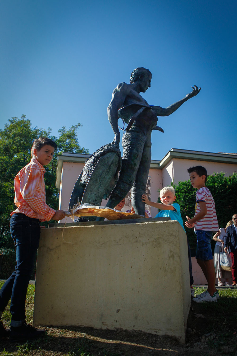 Homenaje a Fandiño en Aire sur l'Adour