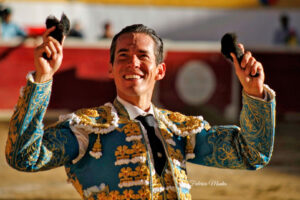Tarde de triunfo de David Silveti. (Foto: Federico Montes)