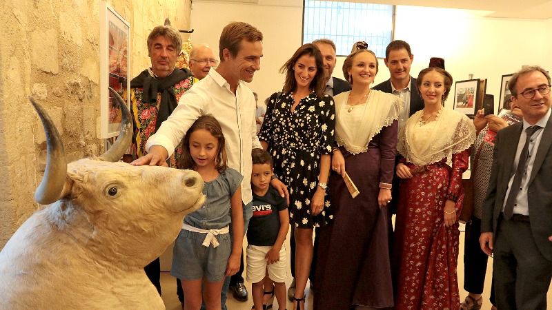 Inaugurada la exposición "Juan Bautista, 20 años de alternativa"