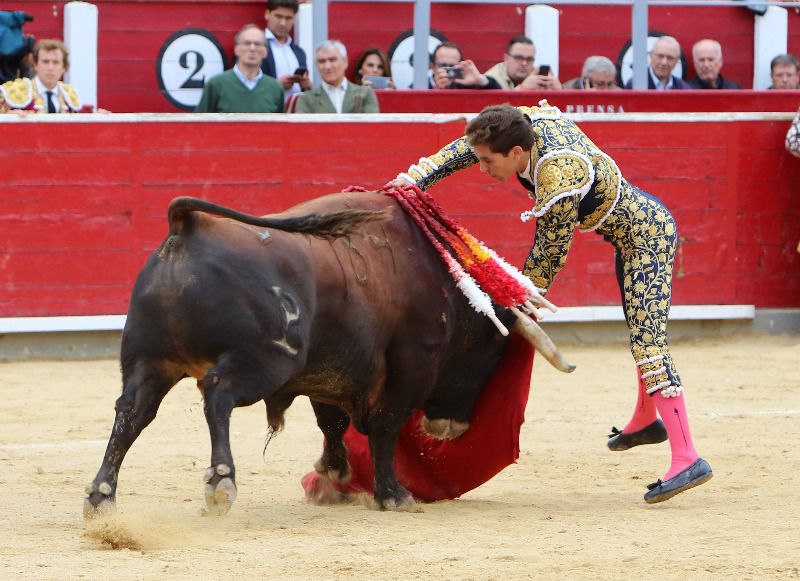 El querer de Ginés Marín, premiado en Albacete