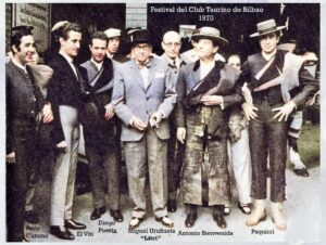 Participantes del festival del Club Taurino organizado en 1970.