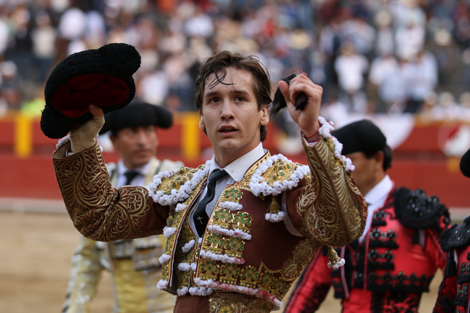 Gilio y Riquelme, los trofeos de la tarde en Lima