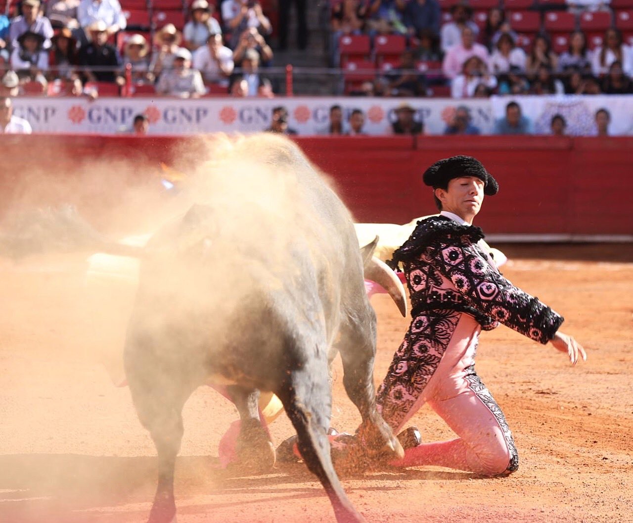 Grave cornada a Gerardo Cruz en La México