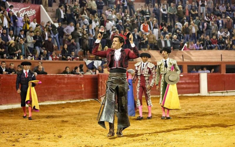 Diego Ventura, puerta grande en San Luis Potosí