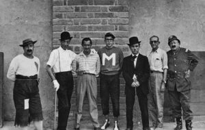 Arriba, Eugenio Celis, Juan Losilla “Laurelito”, Carlos Amortegun -chofer-, Manuel Celis “Manolín”, Francisco Rodríguez Arévalo, Miguel “El Cheste” -chofer- y Pablo Celis.