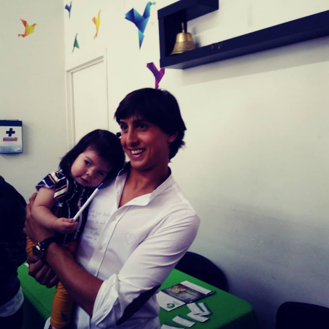 Roca Rey, con los niños con cáncer