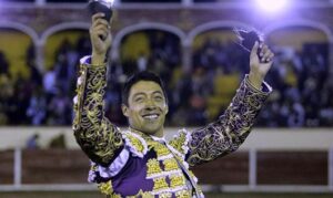 Sergio Flores triunfa en Tlaxcala