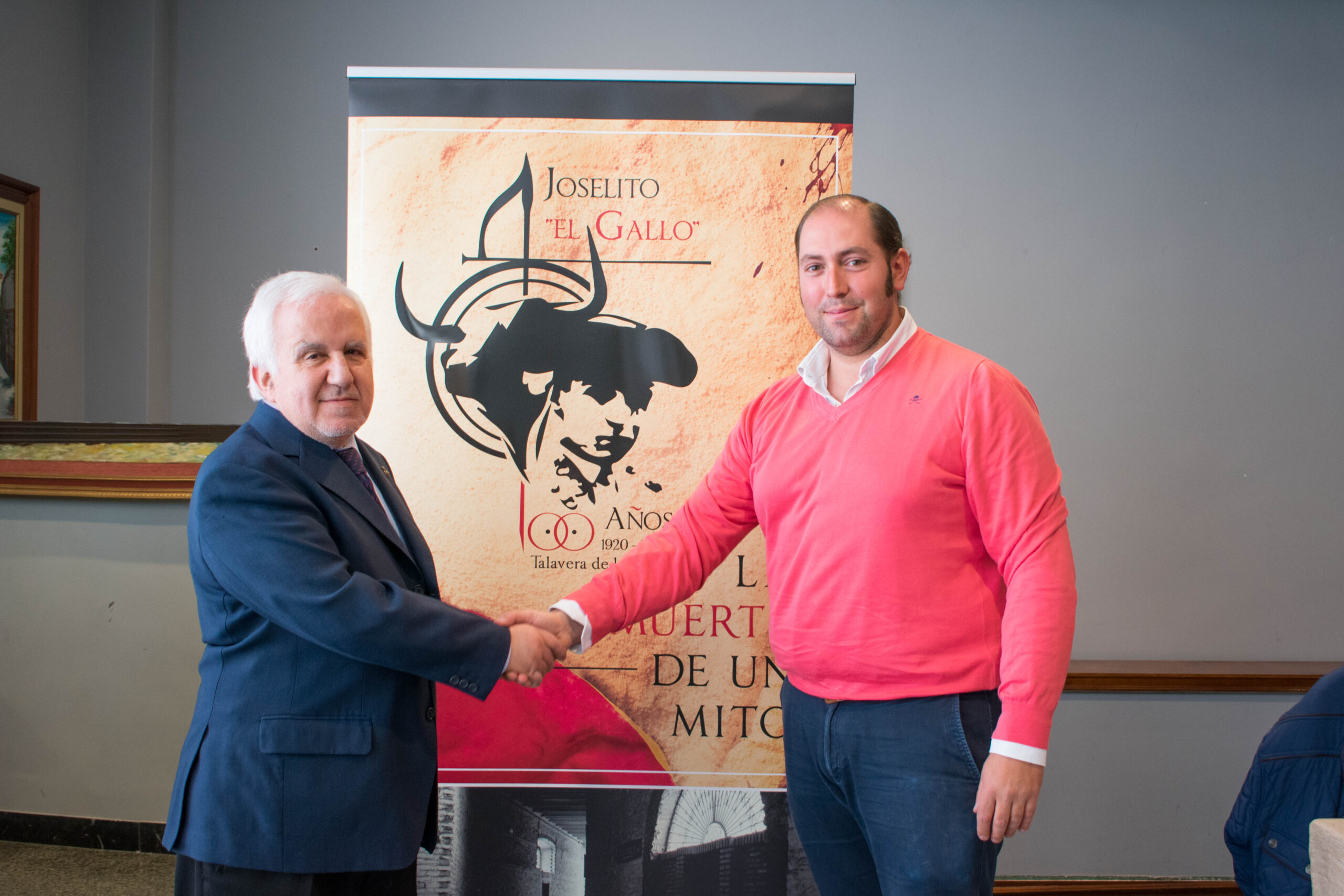 Talavera también se vuelca con el centenario de Joselito