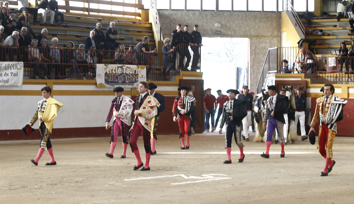 La valentía taurina de Magescq frente a la fiebre prohibicionista de Vieux-Boucau