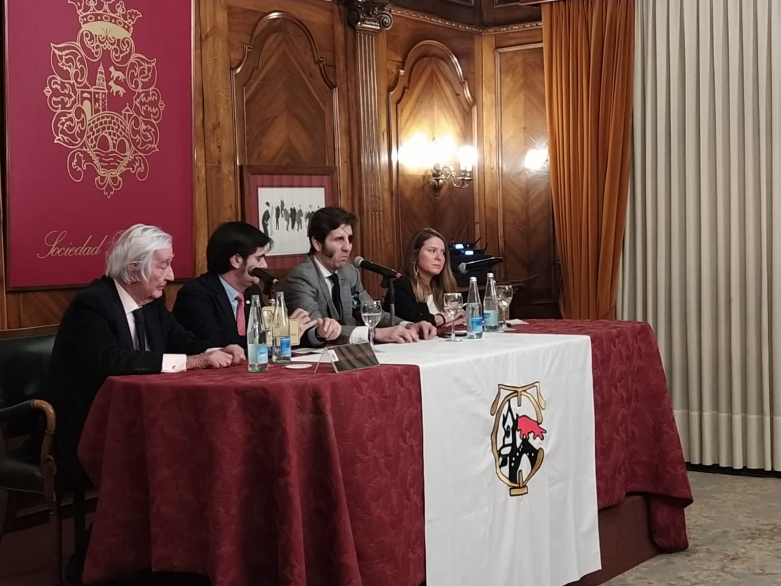 Padilla sigue cautivando en Bilbao