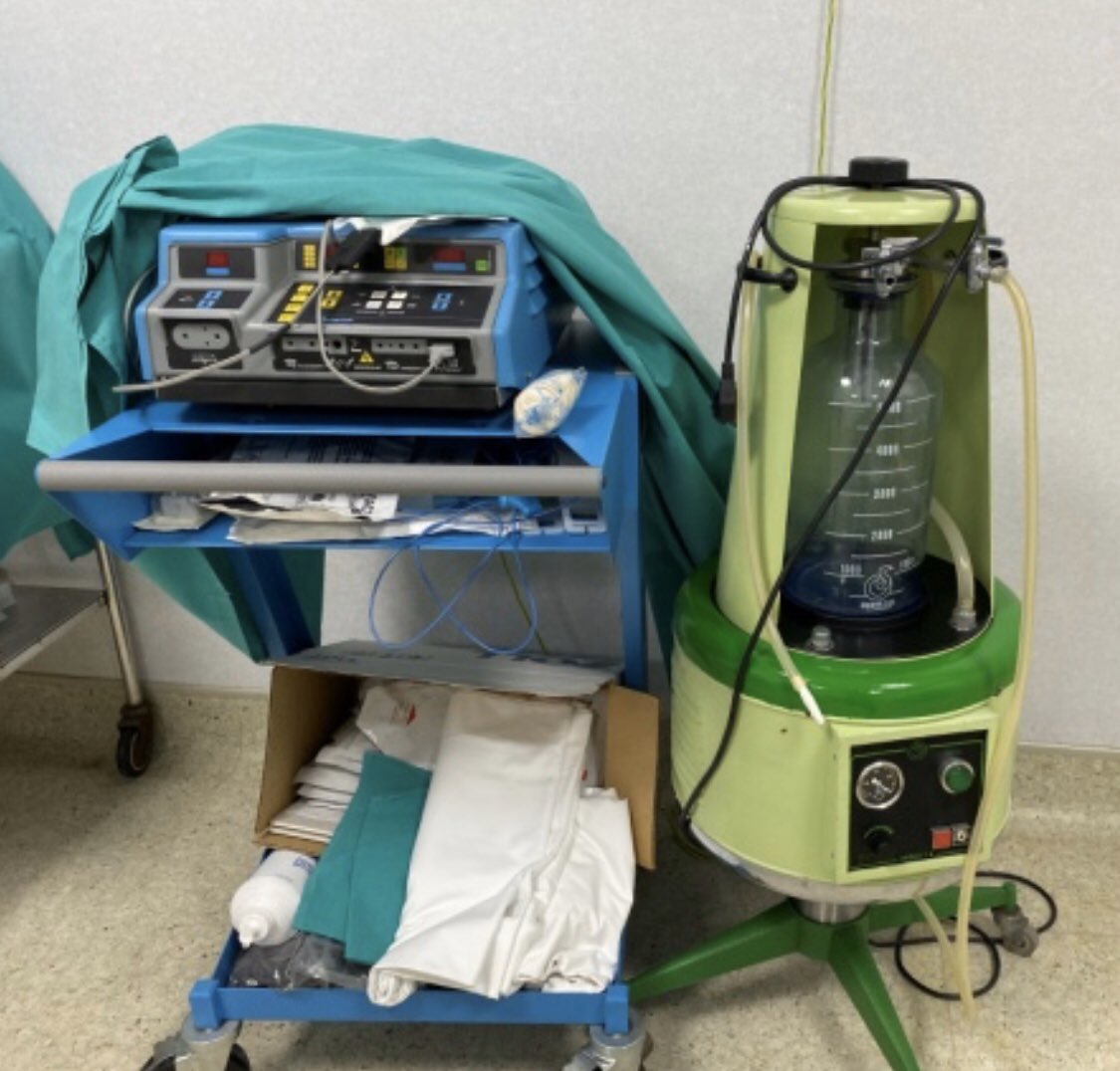 Respiradores y material sanitario de la plaza de toros de Bilbao