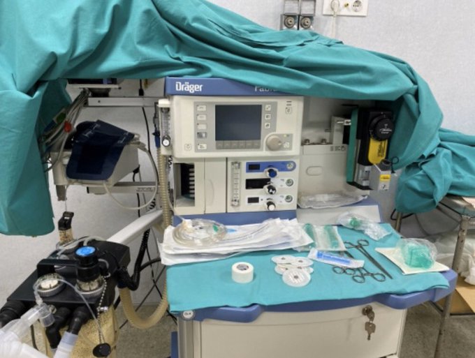 Respiradores y material sanitario de la plaza de toros de Bilbao