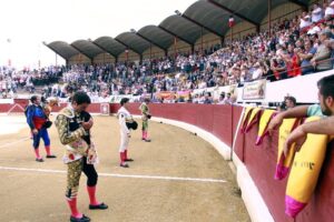 Aire sur l'Adour - Corrida de toros - Domingo 17 de junio de 2018