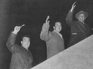 Chicuelo II, junto a su hermano Ricardo y el picador de su cuadrilla Pepe Díaz. Los tres perecieron en el accidente de avión.