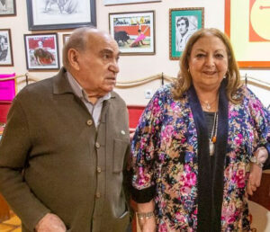 Abel, junto a la aficionada Muriel Feiner, en una de las últimas charlas del Ciclo Cultural de la Peña Taurina. Foto: Diario Palentino