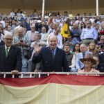El Rey Don Juan Carlos y la Infanta Elena