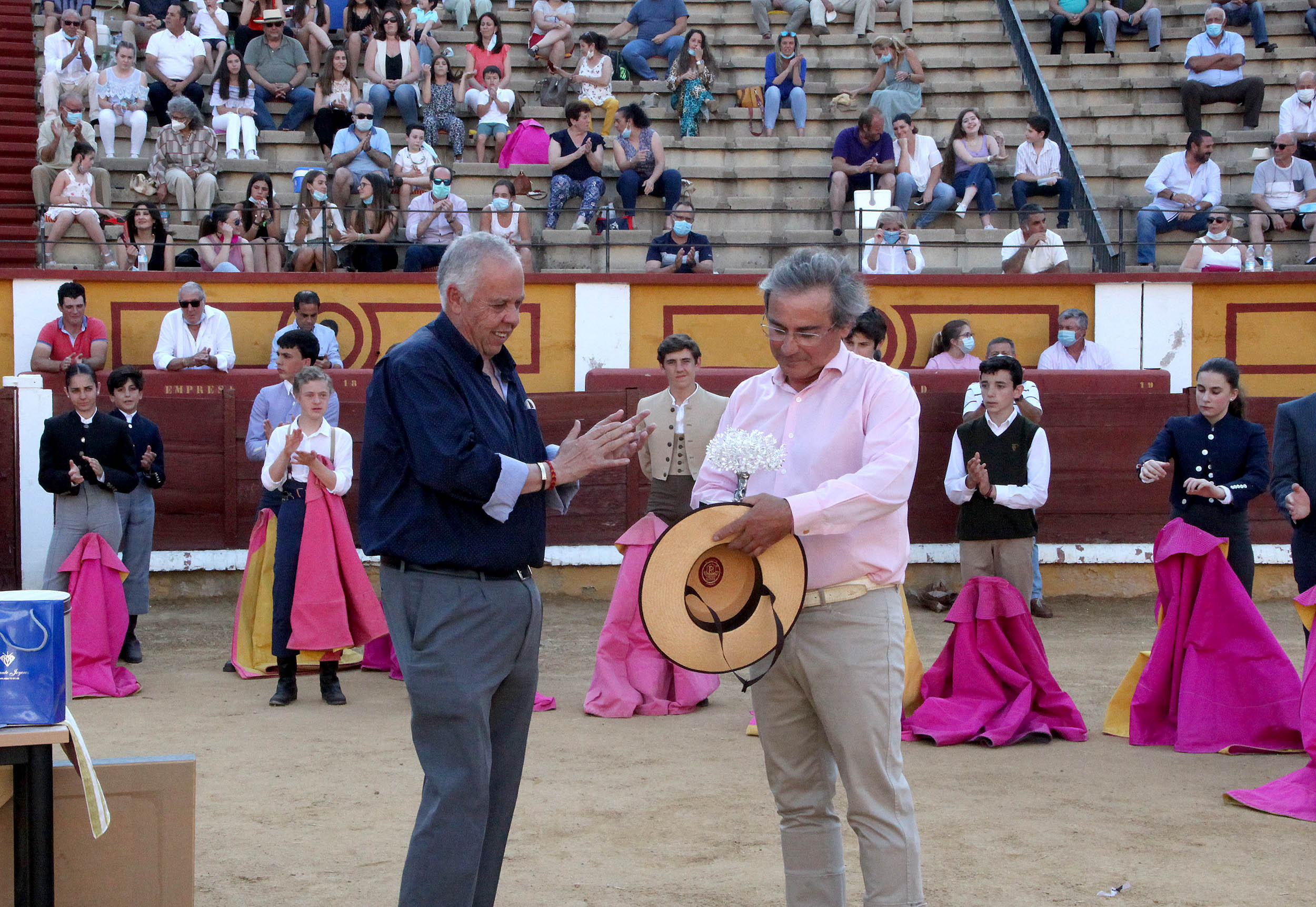 Homenaje de la Escuela de Badajoz a Luis Reina
