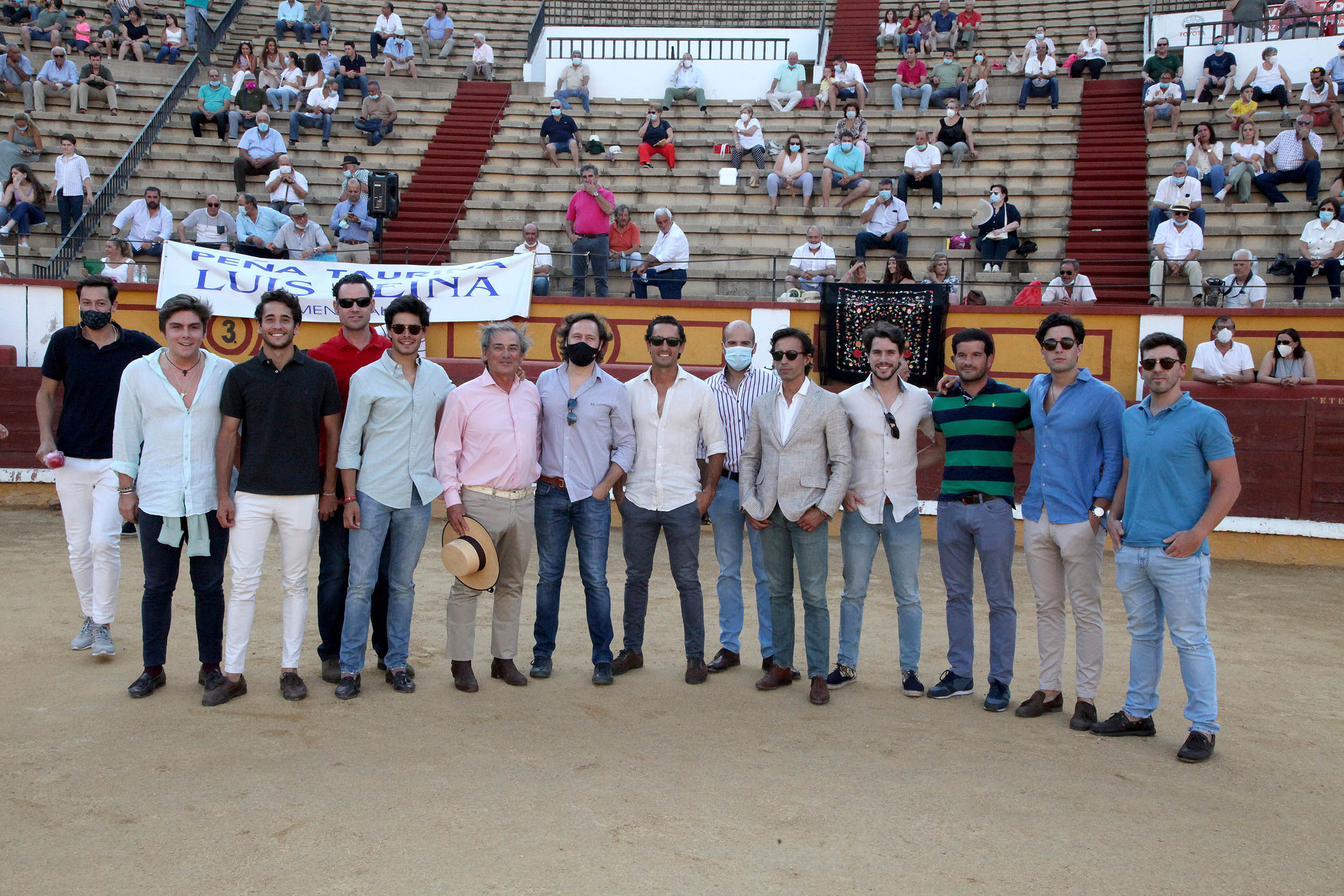 Homenaje de la Escuela de Badajoz a Luis Reina