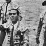 Manuel Álvarez "Andaluz", con la primera oreja de la historia de San Isidro.