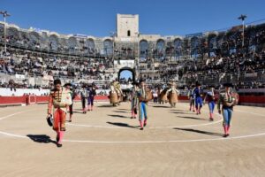 Arles (Francia) - Feria de Pascua - Novillada picada matinal - Domingo 1 de abril de 2018