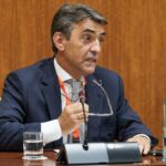Victorino Martín, durante su intervención en la Comisión de estudio sobre la recuperación económica y social de Andalucía.