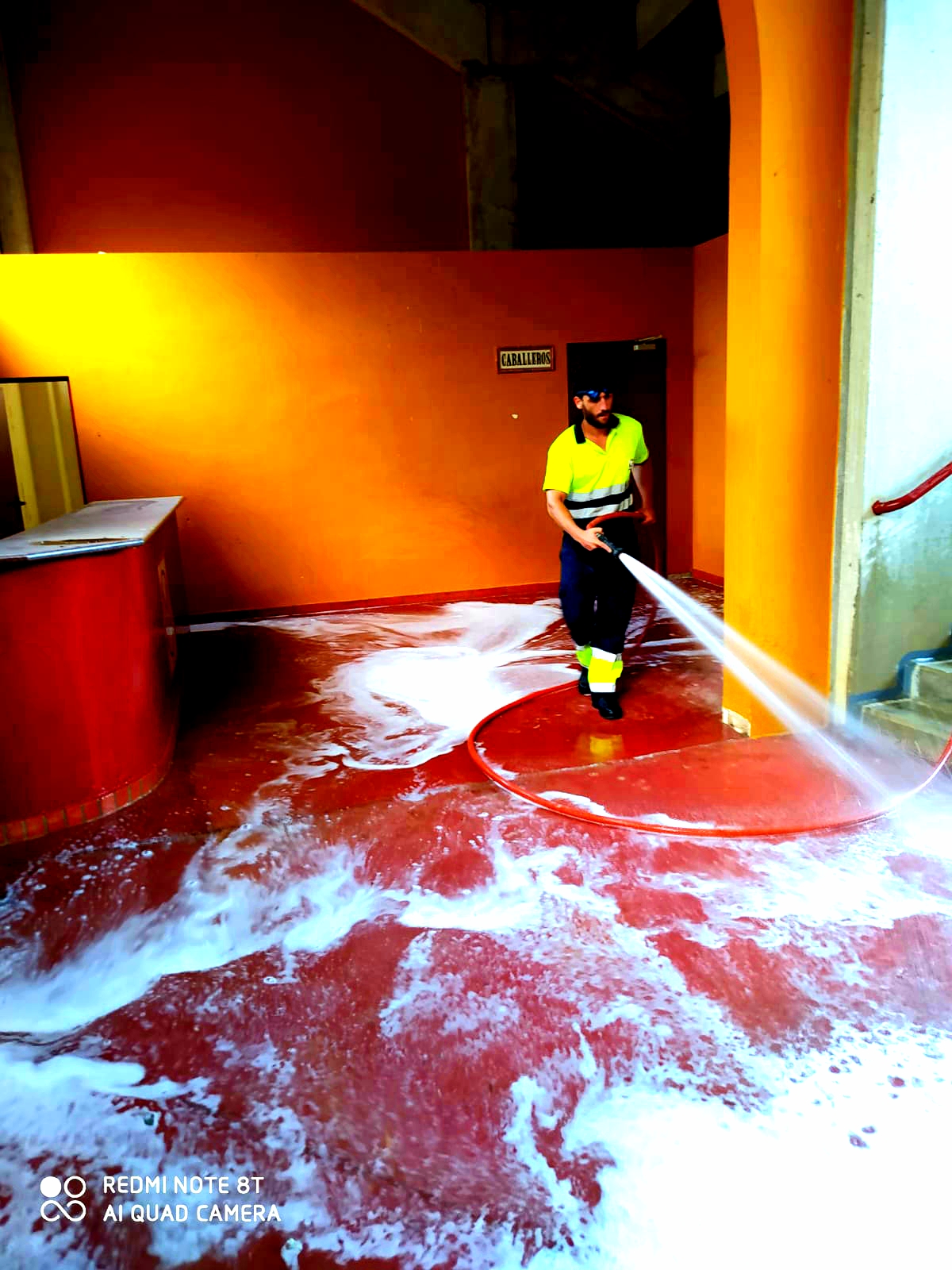 Desinfección de la plaza de toros de Morón de la Frontera