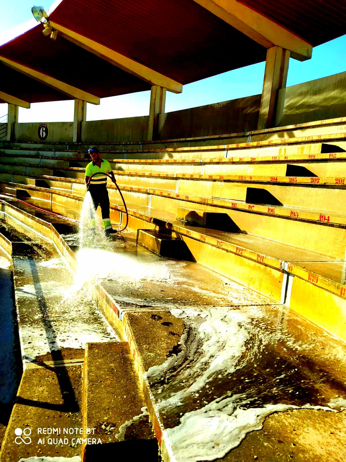 Desinfección de la plaza de toros de Morón de la Frontera