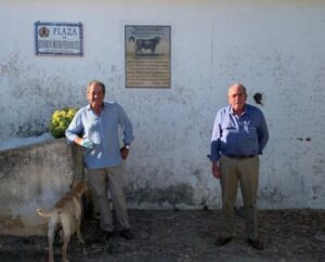 Ganaderías de lidia de Lora del Río donan 11 reses para los más necesitados