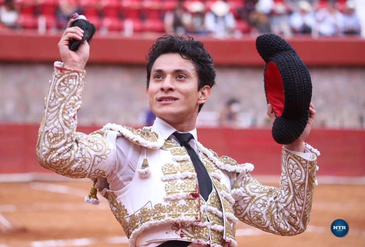 Platerito y Benítez, oreja en el desafortunado debut de Fortes en Zacatecas