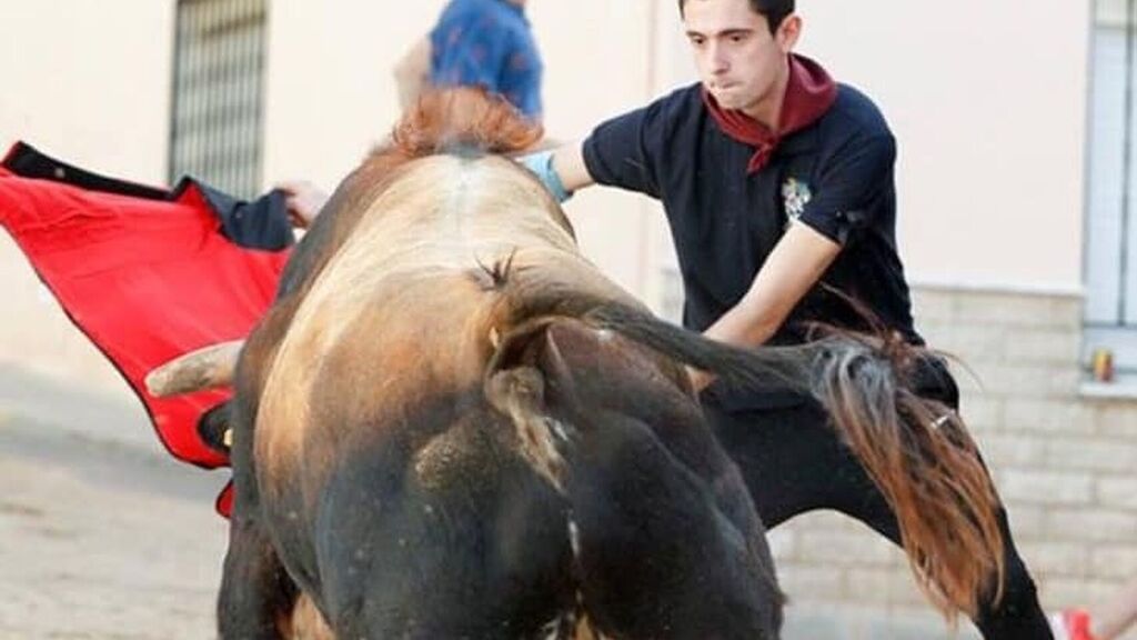 Admitida a trámite una demanda por insultar y alegrarse de la muerte de un recortador