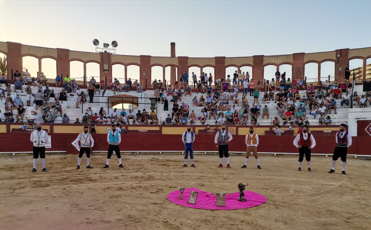 Vinaroz, lleno en el primer festejo postconfinamiento en la Comunidad Valenciana