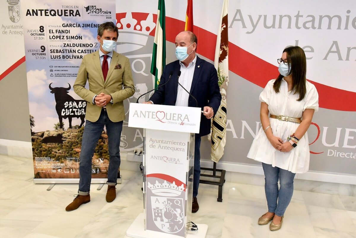 Antequera presenta sus carteles de la Gira de Reconstrucción