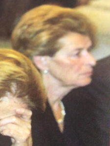 Fabiola Domecq, en el funeral de su padre.