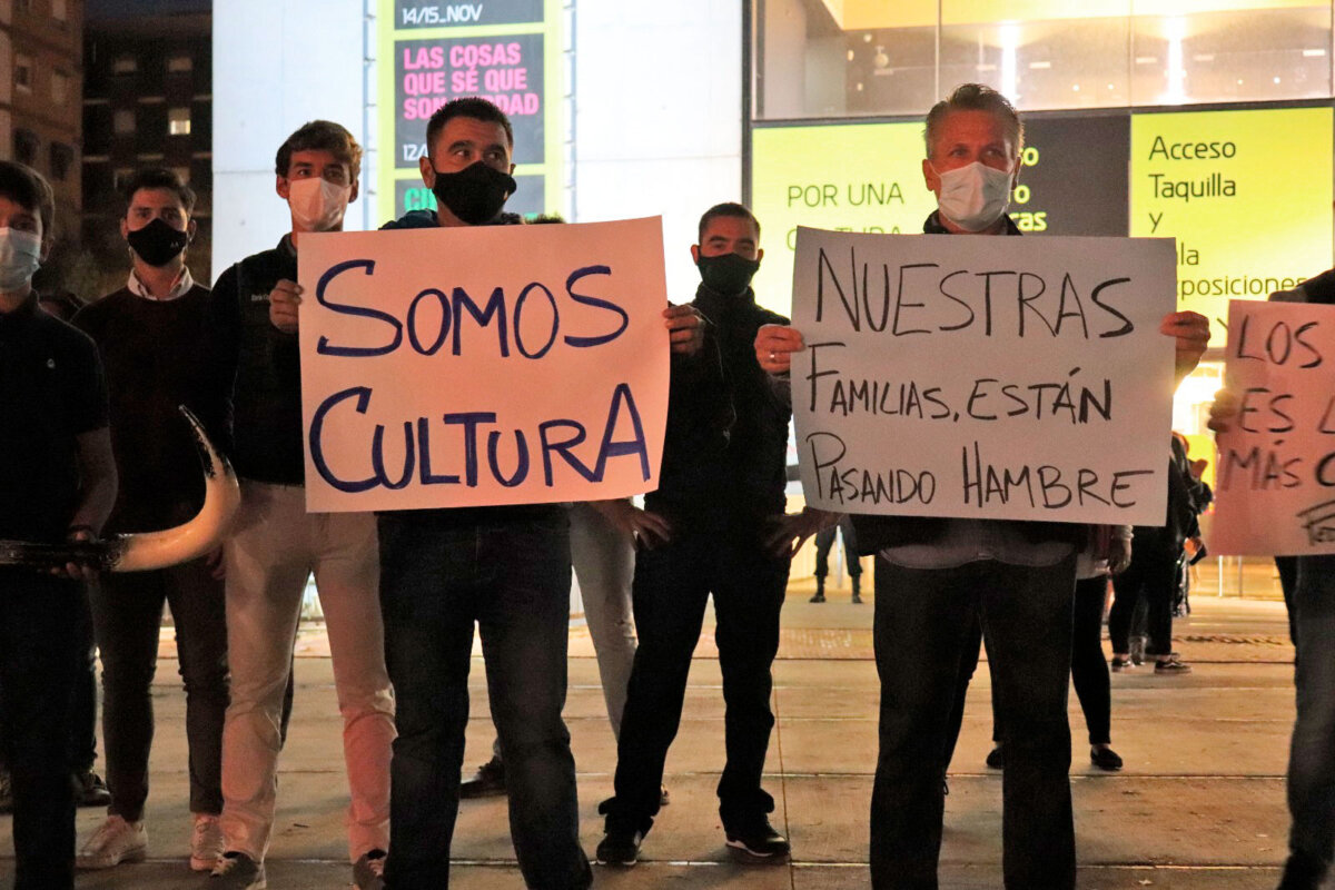 El mundo del toro vuelve a unirse para protestar en Valencia