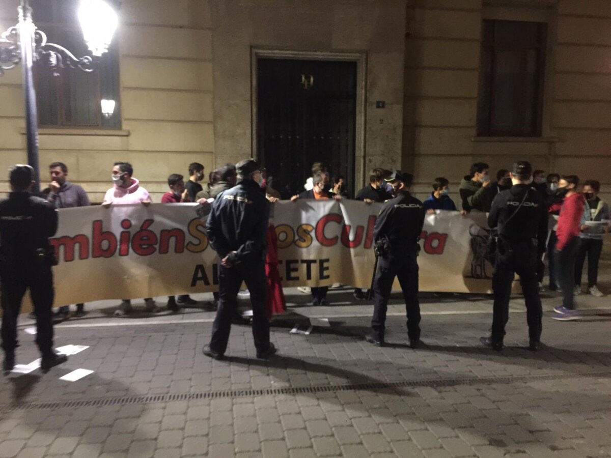 Los profesionales del toro protestan ante el ministro de Cultura