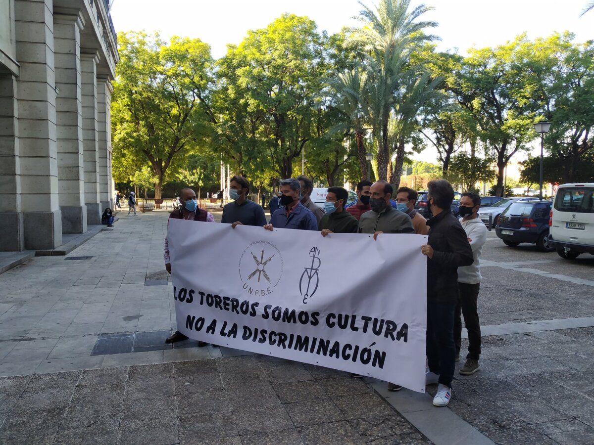 Uribes: "El próximo martes reconocemos las ayudas a los trabajadores taurinos más vulnerables"